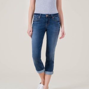 Level 99 Dark Wash Lily Crop Jeans